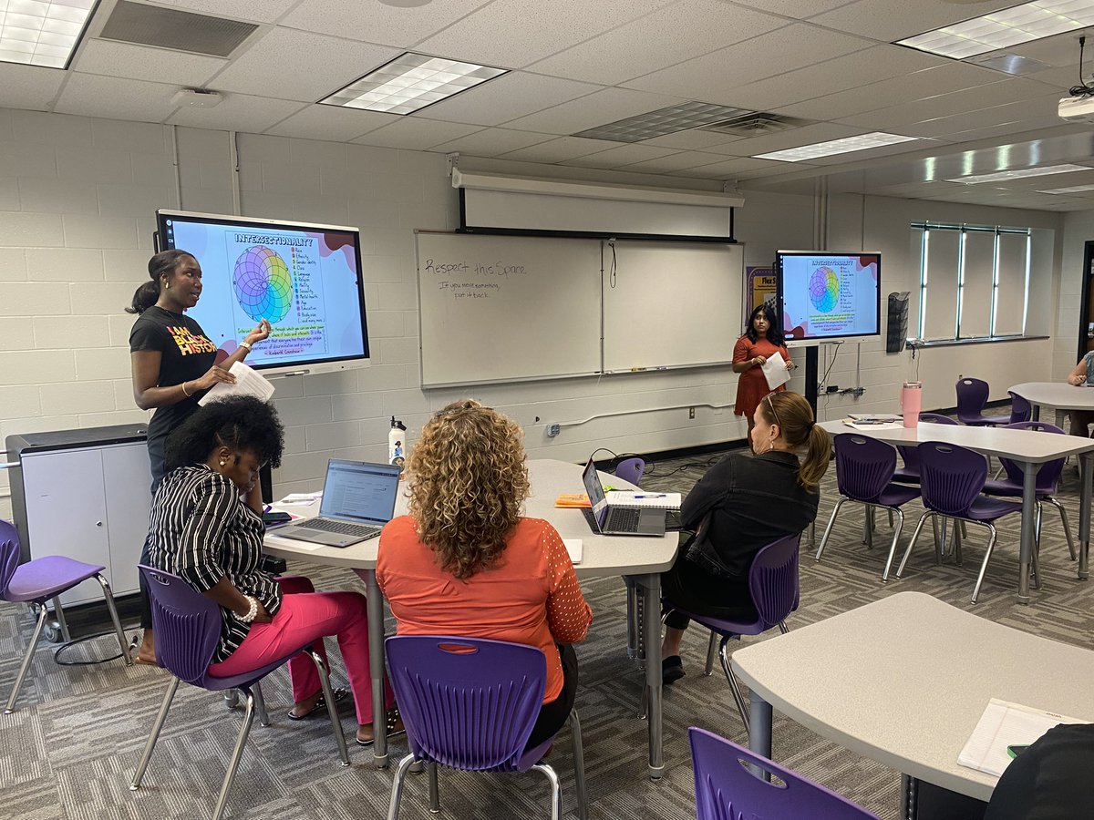 Proud of Ms. Young and Ms. Roessler for serving and stepping up as our Racial Equity Envoy Leaders 🙌🏾

Today was a great afternoon of learning and leading! We appreciate each of our Bulldog Leaders for taking the time to level up for our Culture 😈🏆

#ForTheH #ItsBiggerThanUs