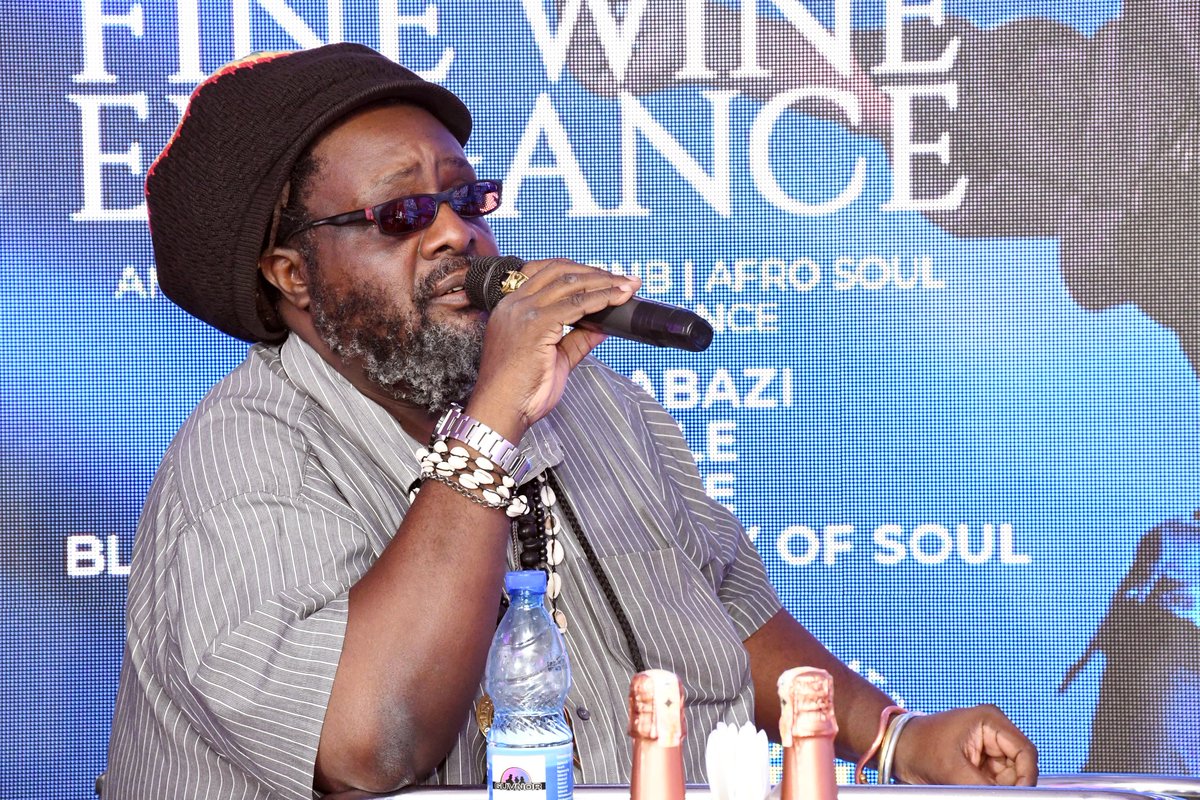 TSbR_Bass's tweet photo. The Stanbic Soul-RnB &amp; Wine Safari, Saturday 07th October, Mestil Hotel Gardens, featuring Live Soul-RnB &amp; Afro Soul Music performances by Artistes Lilian Mbabazi, Irene Ntale, Joel Kisakye and BlackRoots Academy Of Soul.

☥🎵☥
#GoodMusicUnitesHumanity
#KeepingLiveMusicAlive https://t.co/vWEcz1ze9L
