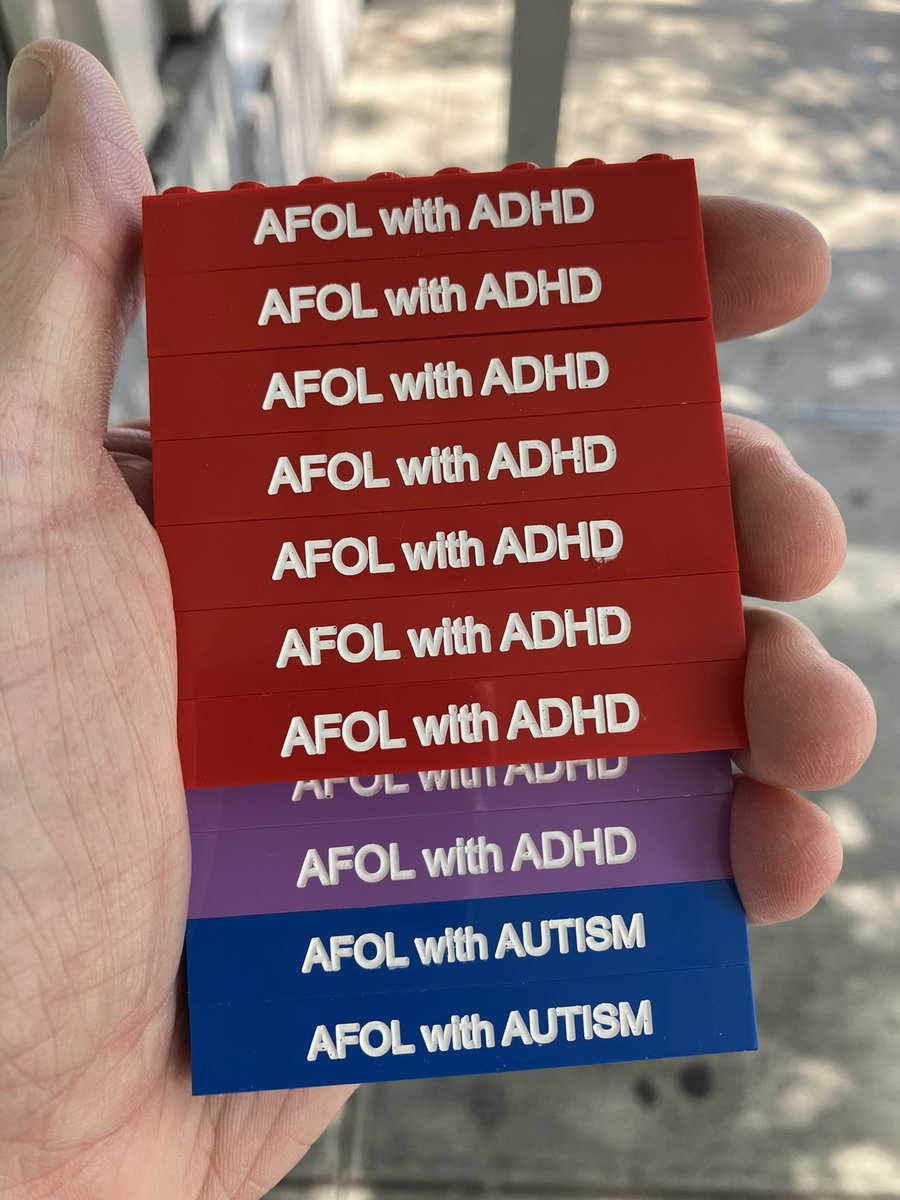 @HowtoADHD I handed out a bunch of engraved LEGO bricks at #BrickCon2023 in Bellevue WA over the weekend.