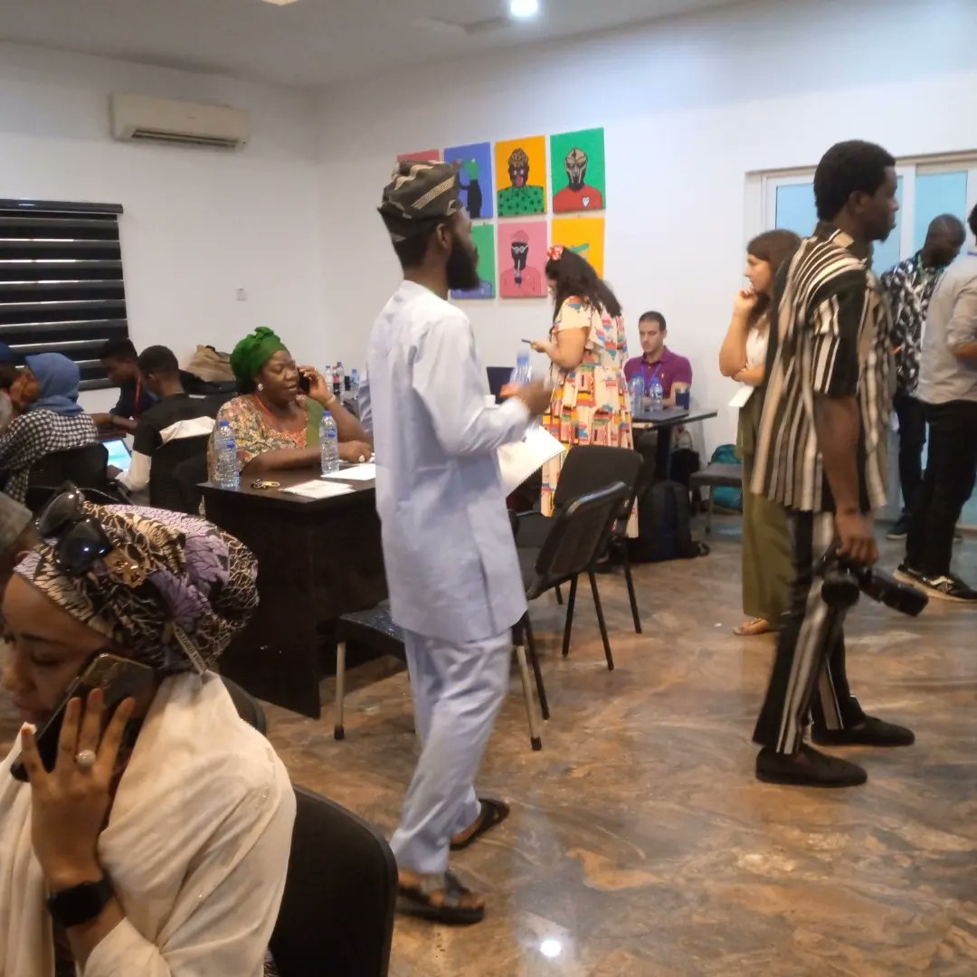 ibrahimmaryams3's tweet photo. Today AfriconEU kick start the 3days Bootcamp training workshop in Abuja. With theme: investment opportunities in African market ecosystem through digital innovation hubs.
#MentorHerToGreatness
#AfriConEU
#MISANI88
#SDGs
#digitaltransformation
#digitalinnovation https://t.co/bp2FALAlOv