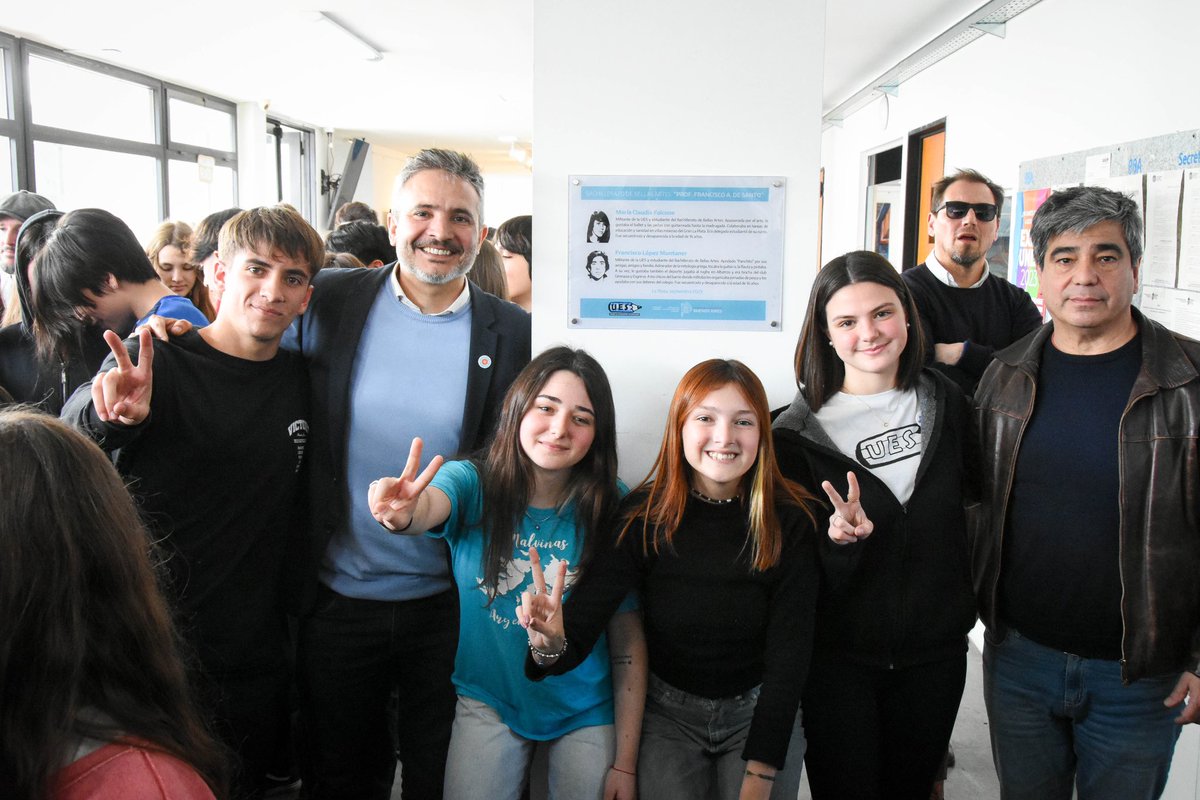 DerHumanosPBA's tweet photo. Las actividades se desarrollaron en el @cnlp_unlp, el @bbaunlp y el Normal 3, escuelas a las que asistían Claudio de Acha, María Claudia Falcone, Daniel Racero, Horacio Úngaro y Francisco López Muntaner. https://t.co/VYJSAIHMjq