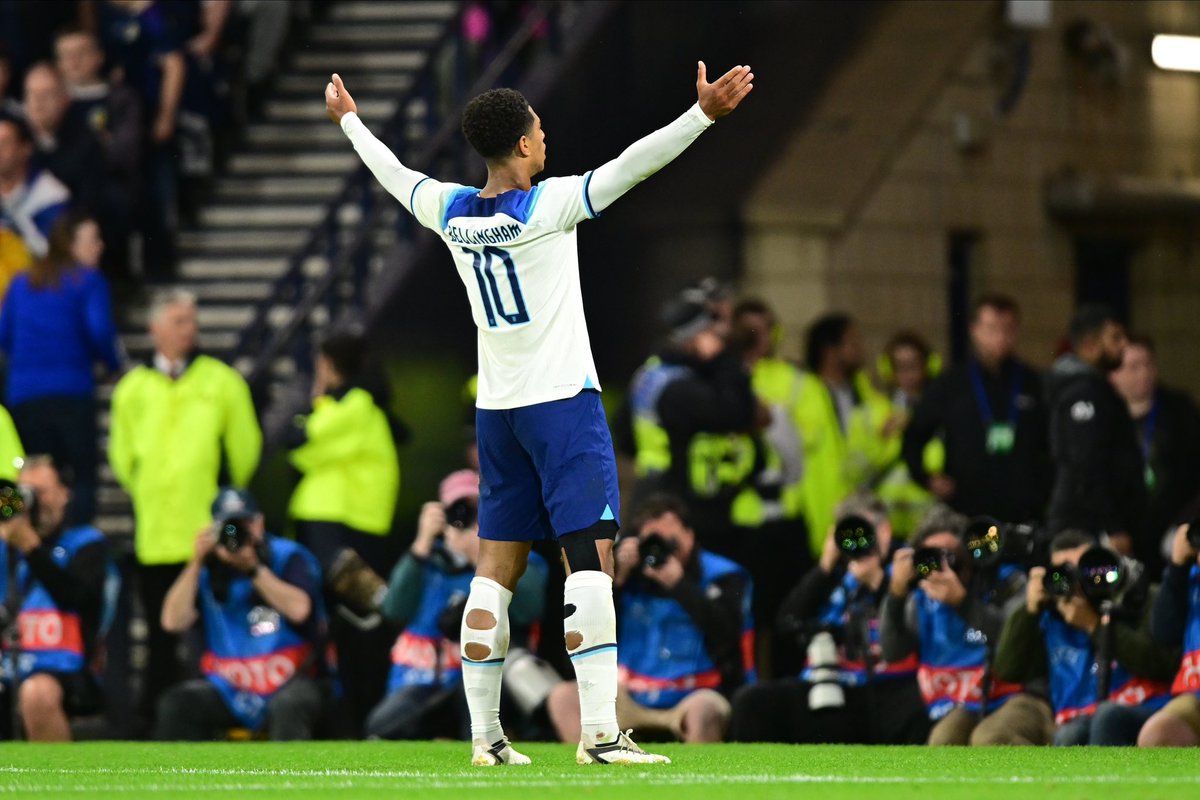 England Football Fans (@englidsaway) on Twitter photo The greatest Scottish team since the 70’s never had a single shot on target in 90 mins 🤣🤣🤣 The greatest Scottish team since the 70’s never had a single shot on target in 90 mins 🤣🤣🤣