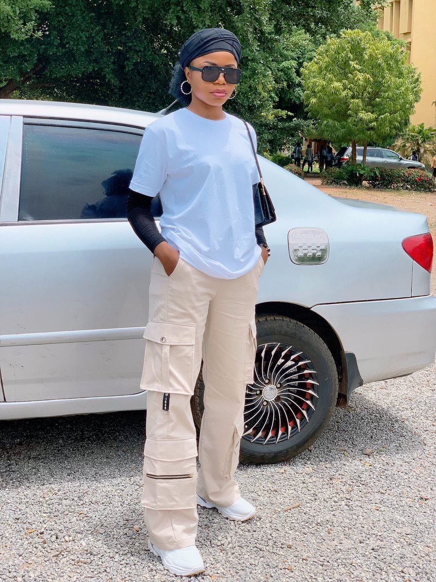 FBHanffy's tweet photo. This user just signed out of UNI. today🔥😎..
Alhamdulillah 🙏🙏🥰.                             Your favorite tailor girl don finally graduate after 10 years of graduating from secondary school.. 🥹🥰🥰🥰

Please do well to patronize me🙏🙏 My combat pant was made by me✂️✂️✂️ https://t.co/DmlGq0YPGr
