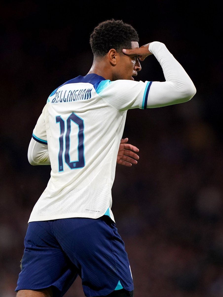 BellinghamJude's tweet image. More than a friendly. Enjoy that @England fans?😉🏴󠁧󠁢󠁥󠁮󠁧󠁿