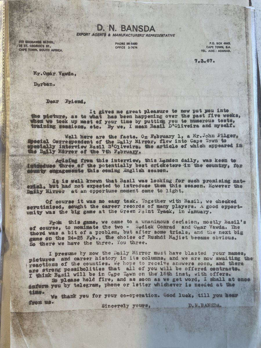 𝐓𝐡𝐞 𝐥𝐢𝐠𝐡𝐭 𝐚𝐧𝐝 𝐝𝐚𝐫𝐤 𝐬𝐡𝐚𝐝𝐞𝐬 𝐨𝐟 𝐬𝐩𝐨𝐫𝐭

In the 1960s, my uncle was identified as one of the best cricketers in South Africa and promised a career in Britain… it never transpired. Soon afterwards, he became a refugee. He never played #cricket again.
#TID