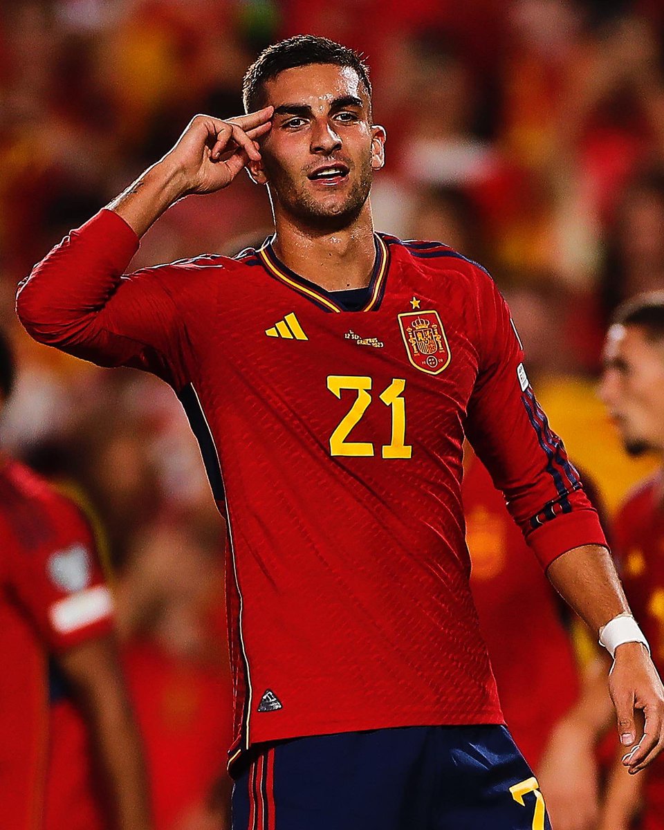 Ferran Torres tweet media