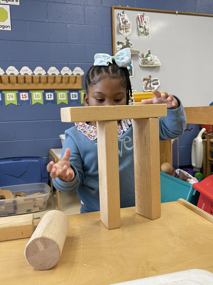 AYCOCKSCHOOL's tweet photo. Our friends in Pre-K are enjoying their week! We are learning how to work together! @AYCOCKSCHOOL https://t.co/Mhh348vQUb
