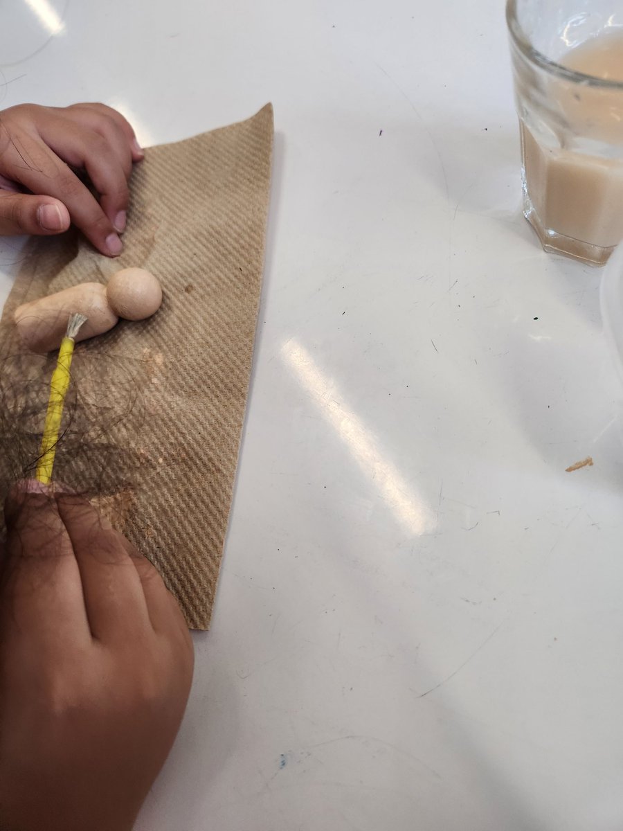 MsOnanubi's tweet image. 1-3 and 1-5 had a fantastic time people painting. We are so proud to be in a community where our voices matter.
 
When we walk together ...
#wearestronger
#weareneveralone
#wesupporteachother
#indigenouscultures
#nature
#observation 
@DesmondHDSB