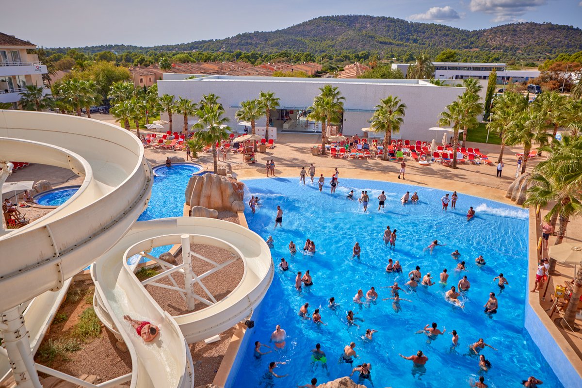 BH Mallorca tweet media