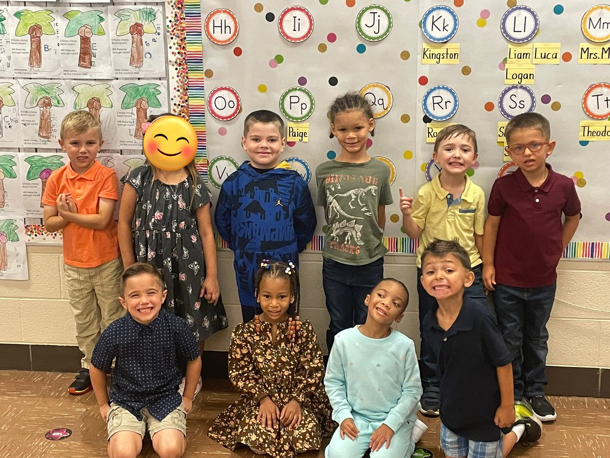 Check out these cute picture day smiles in PM kindergarten!