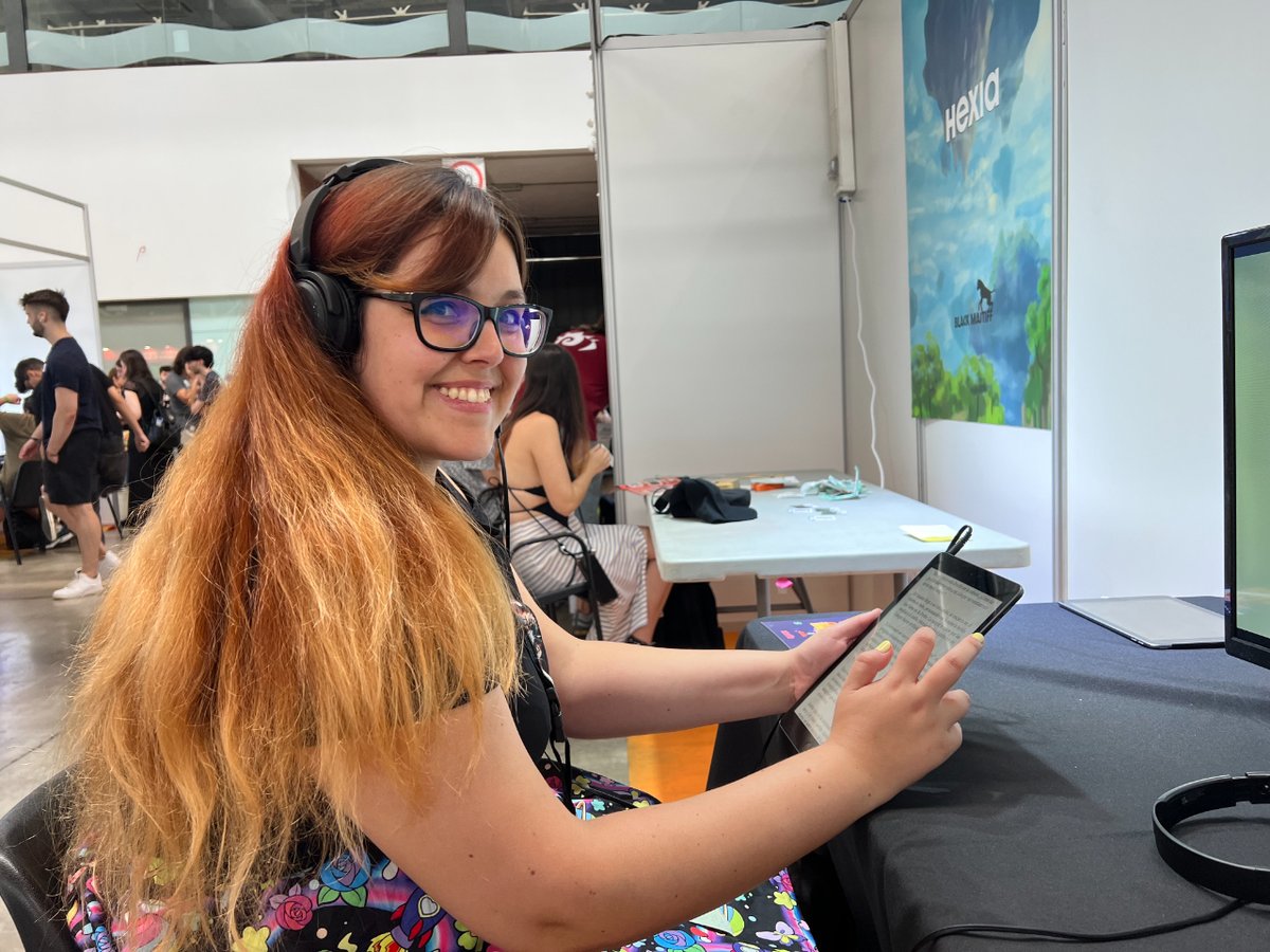 p_e_works's tweet photo. ¡Gracias a todo el equipo del @IndieDevDay  y a cada persona que se acercó a jugar "Your House"! 💙🏡 ¡Fue un fin de semana épico! 🎮✨ #IndieDev #YourHouseGame #Gracias https://t.co/9pjdS50gFP