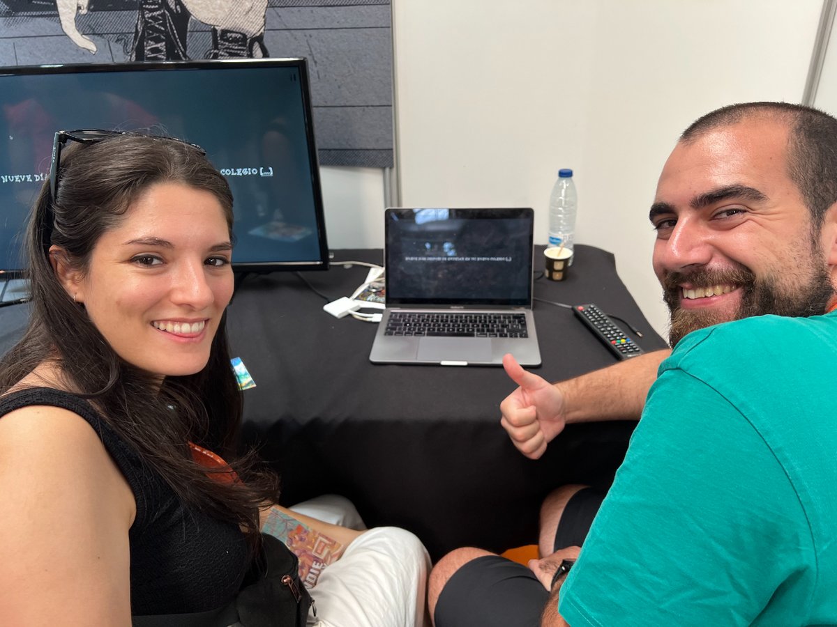 p_e_works's tweet photo. ¡Gracias a todo el equipo del @IndieDevDay  y a cada persona que se acercó a jugar "Your House"! 💙🏡 ¡Fue un fin de semana épico! 🎮✨ #IndieDev #YourHouseGame #Gracias https://t.co/9pjdS50gFP