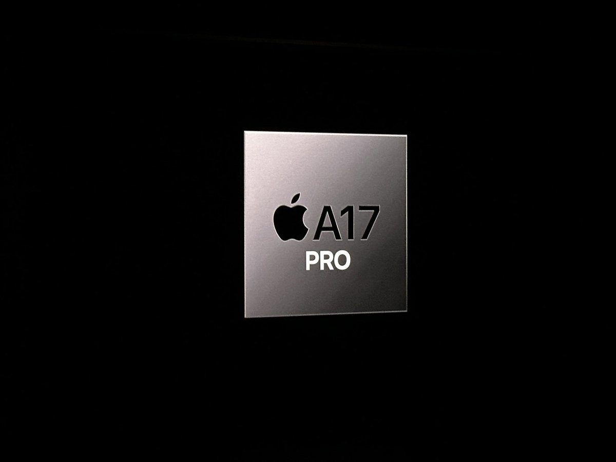 SuperSaf's tweet photo. #iPhone15Pro and Pro Max will be powered by the A17 Pro Chip!

The first 3nm Chip!

#AppleEvent https://t.co/DXv8Pl5t7d