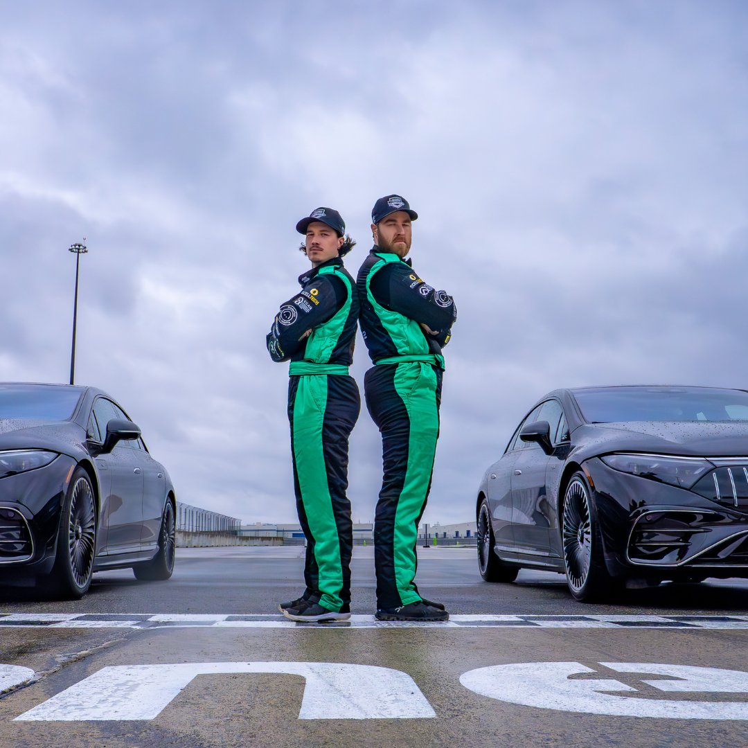TonTeoTaxi's tweet photo. L'Académie du Guide de l’auto sur @TVAreseau , ça (re)démarre ce samedi à 11h30 ! 📺
Comme l'an passé, nous assurons l’arrivée des célébrités participantes au circuit. 🚖 Les 1ers invités seront les Pilon !
🏁 Prêts pour le départ ?
📷 François Harmant
@piloteacademie #taxi https://t.co/SKKyWiPQc7