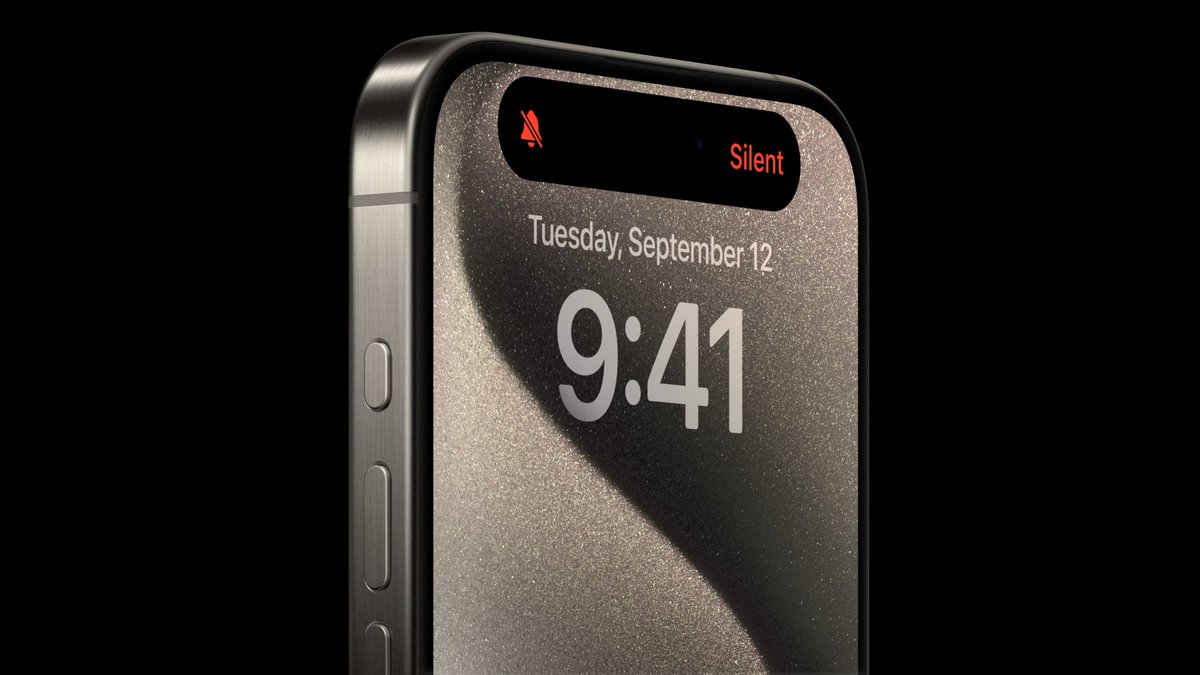 تم الغاء زر الكتم الميكانيكي واستبداله بزر عادي قابل للتخصيص. 
#iPhone15Pro 
#iPhone15 
#AppleEvent