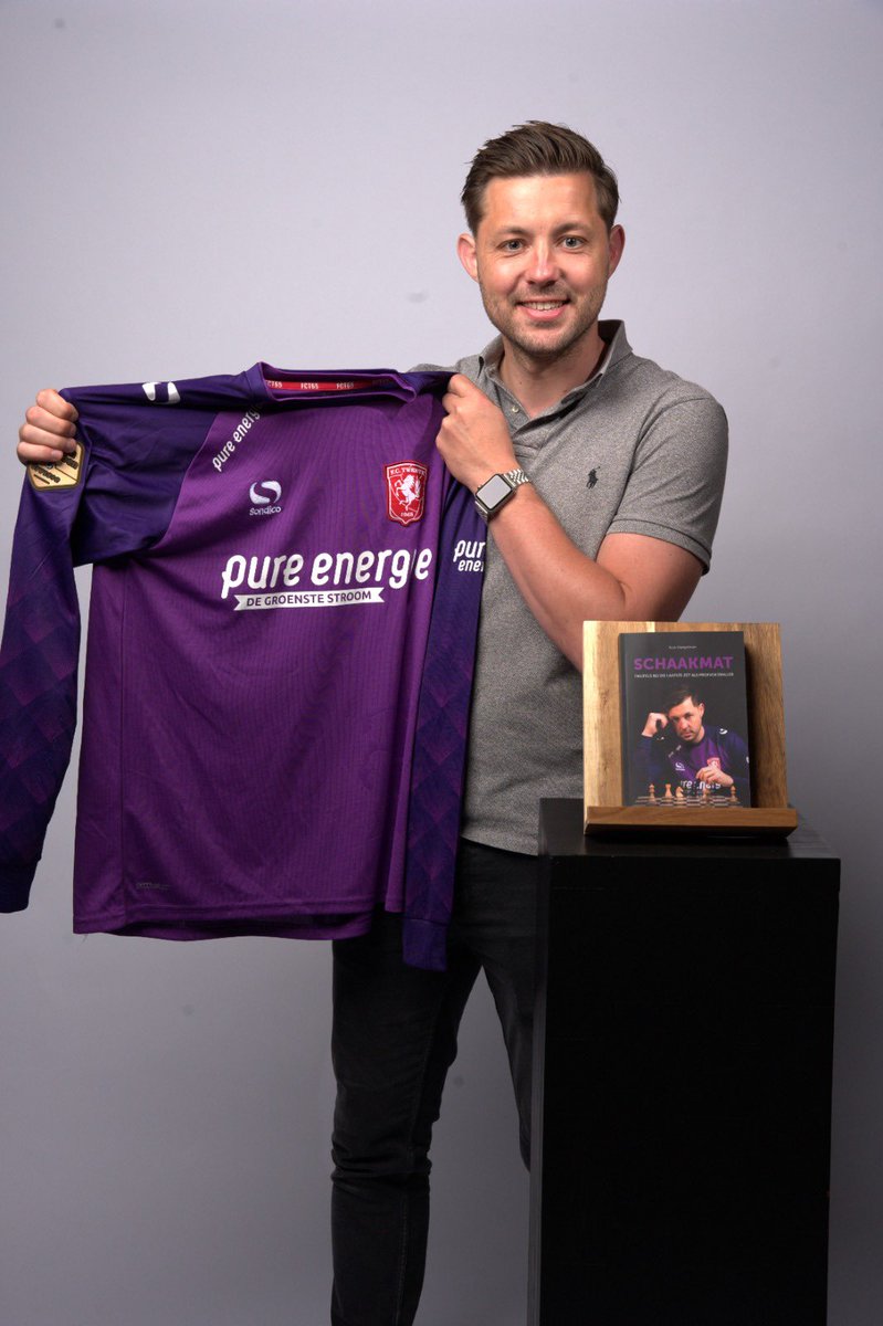 🚨❗️WIN - WIN - WIN ❗️🚨

Ik wil graag iets terugdoen voor al die mensen die de moeite hebben genomen om mijn boek te lezen, mij berichten hebben gestuurd, foto's hebben gedeeld en op alle andere mogelijke manieren betrokken zijn geweest. Ik heb er bijna geen woorden voor hoe