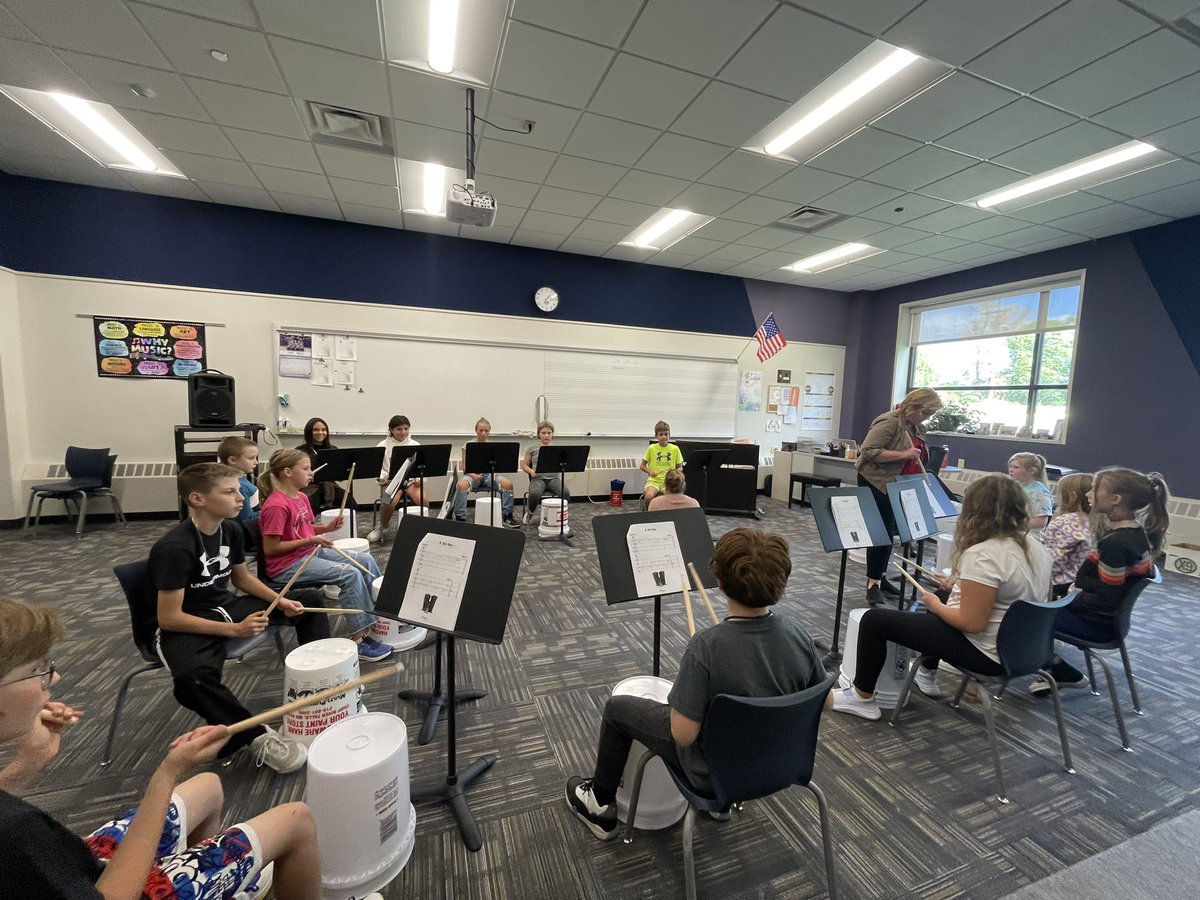 5th Grade bucket drumming with <a href="/MusicRlf/">RLF Music</a>. 

#rlfschools