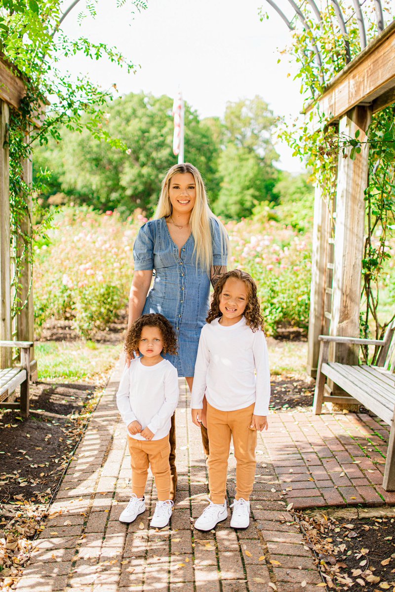 MichaeleaHudson's tweet photo. 👩‍👦‍👦💙 https://t.co/RJJ8Y20E05
