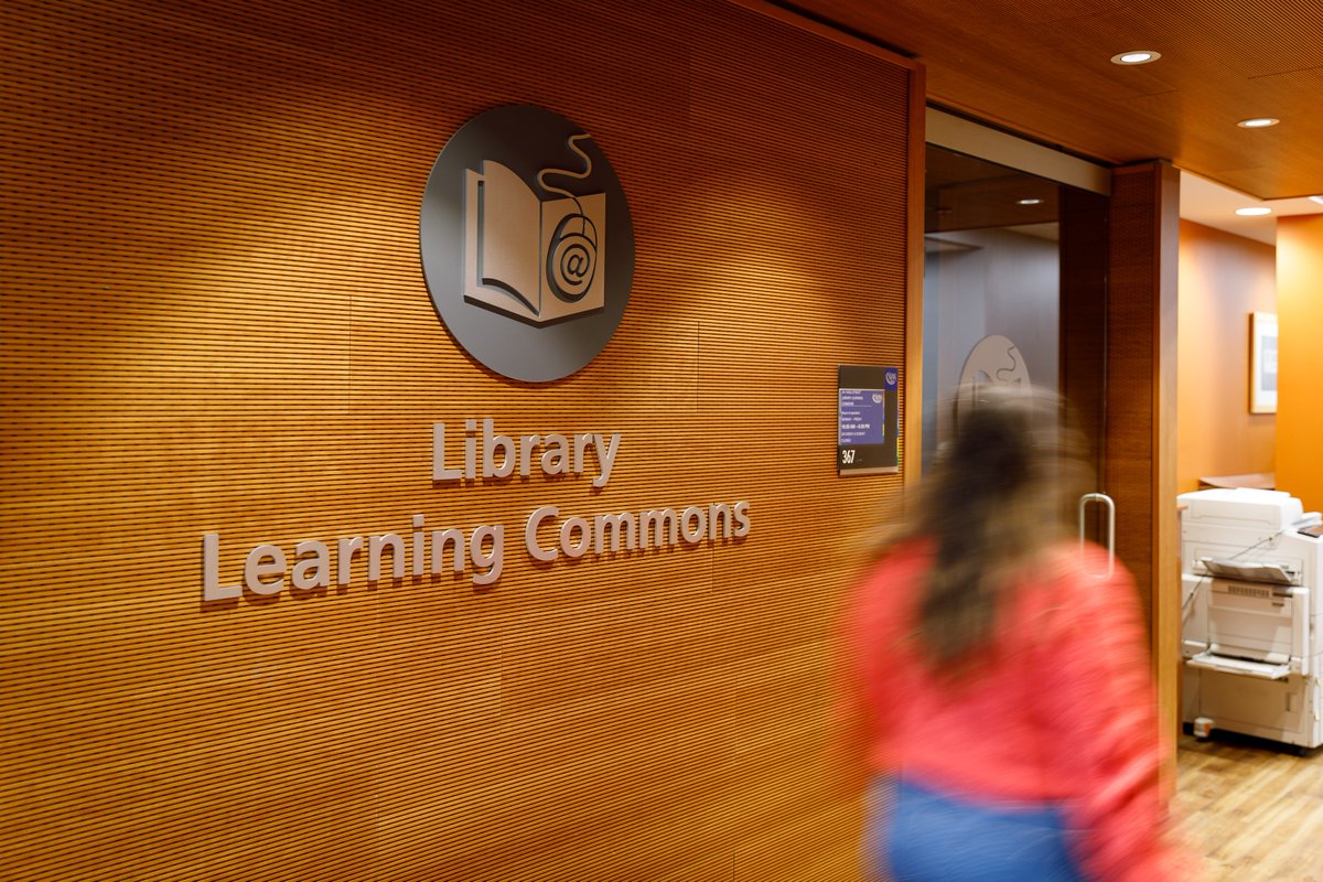 GBPolytech's tweet image. 📚📖 New students, did you know that our Library Learning Commons is your academic hub for success? From study spaces to research help and more, dive into the world of resources: 

georgebrown.ca/library-learni…

#NewStudents #College #Support #Toronto