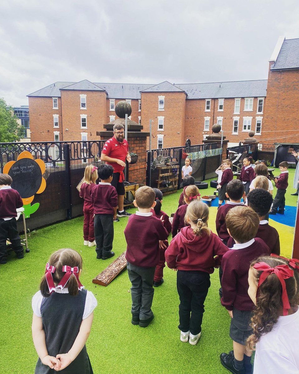 LIPA School: A 4-16 Academy tweet media