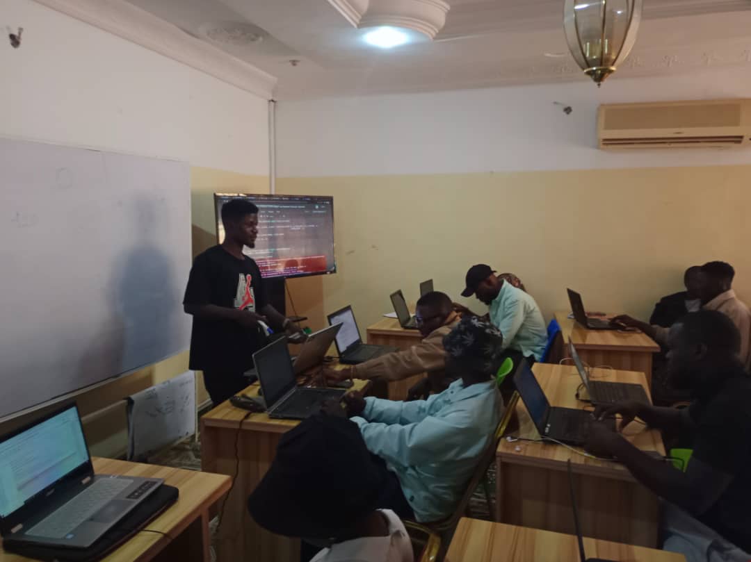 Worked on a heart disease dataset,since target is discreet,logistics regression was used to predict heart disease patient,given the independent variables.also used Random Forest Regressor model for prediction.
<a href="/codeplateau/">CodePlateau Technology Solutions</a>
<a href="/emmychesh17/">⚽⚽EmmyChesh 🇳🇬🇳🇬</a>
#codeplateau
#datascience6.0
<a href="/Princeponfa/">Amb. Ponfa Miri (Prince)</a>