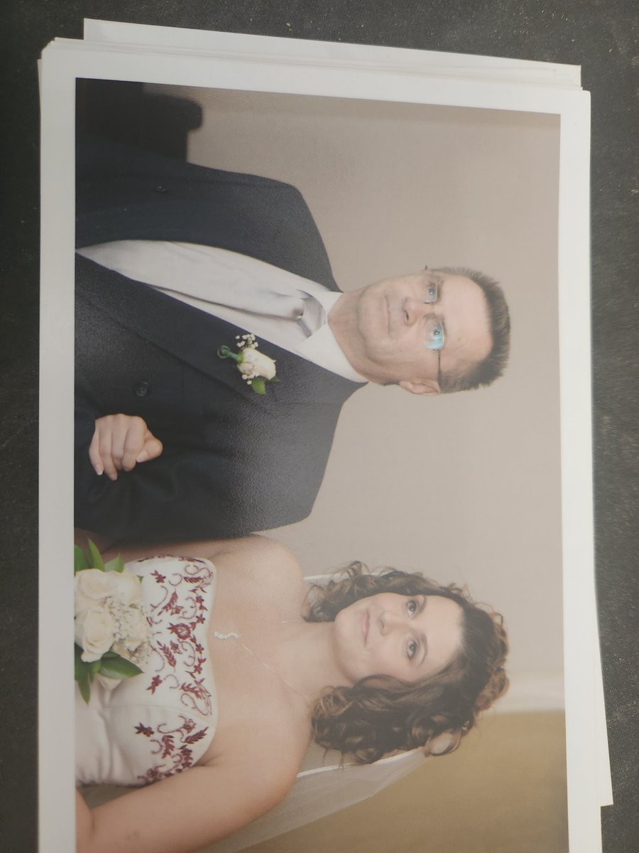 deankoshelanyk's tweet photo. Anyone recognize these ppl? Found a pack of pics. Looks like from vegas in 2008 based on othrr photos. https://t.co/xwaAZABSzj