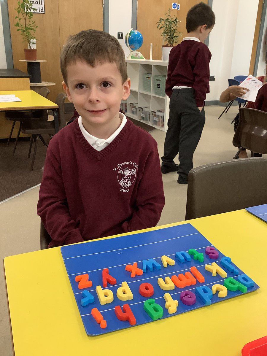 DunstansPrimary's tweet photo. Reception had a great time exploring their new class, all of their new resources and their new environment last week.
#ContinuousProvision #EnablingEnvironments #EarlyYears #OutdoorProvision #EarlyLearningGoals #BuildingTheKingdom #PSED https://t.co/yzHlCi7LeW