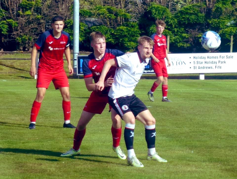hwufc's tweet photo. NEW SIGNING 📝

We're delighted to announce the signing of talented young defender, Ross Pollock.

Ross joins our Scholarship Programme as a football scholar. He made his debut on sat and was outstanding.

Big thanks to all @CPFC1926.

Welcome to the HWUFC, Ross 🔵🟡 https://t.co/tbIl76Rcw4