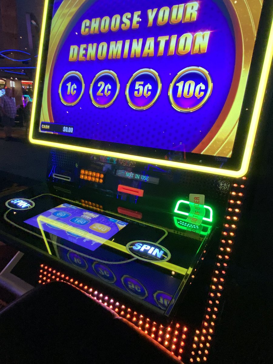 Chris Holmes tweet media