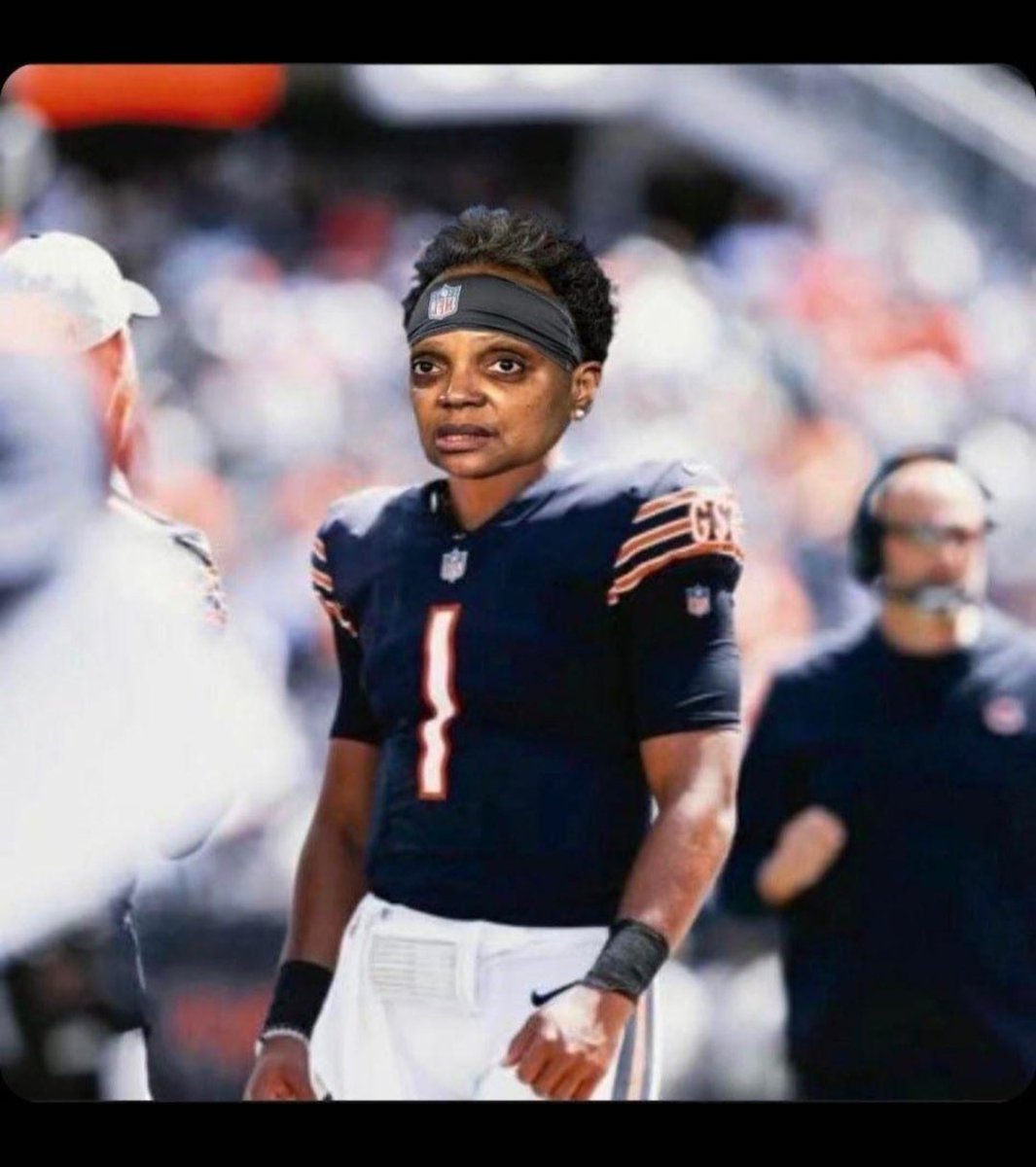 Let the man play his game! Why do the Bears always try and change a qb to fit a dog shit scheme.. I could literally put a headset on this Sunday and make better play calls..