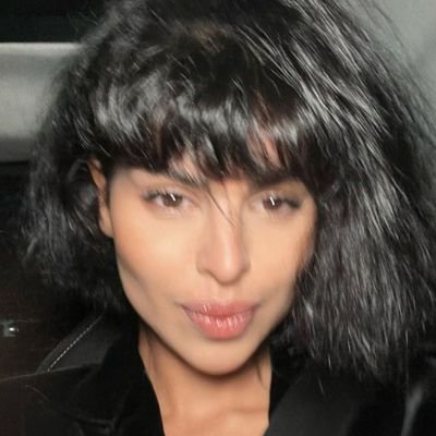 rollariso's tweet photo. dana è stata una bella interminabile ed iconica era, ma ora il mio #cuorichin batterà per rosy https://t.co/LR9O9cBs9L