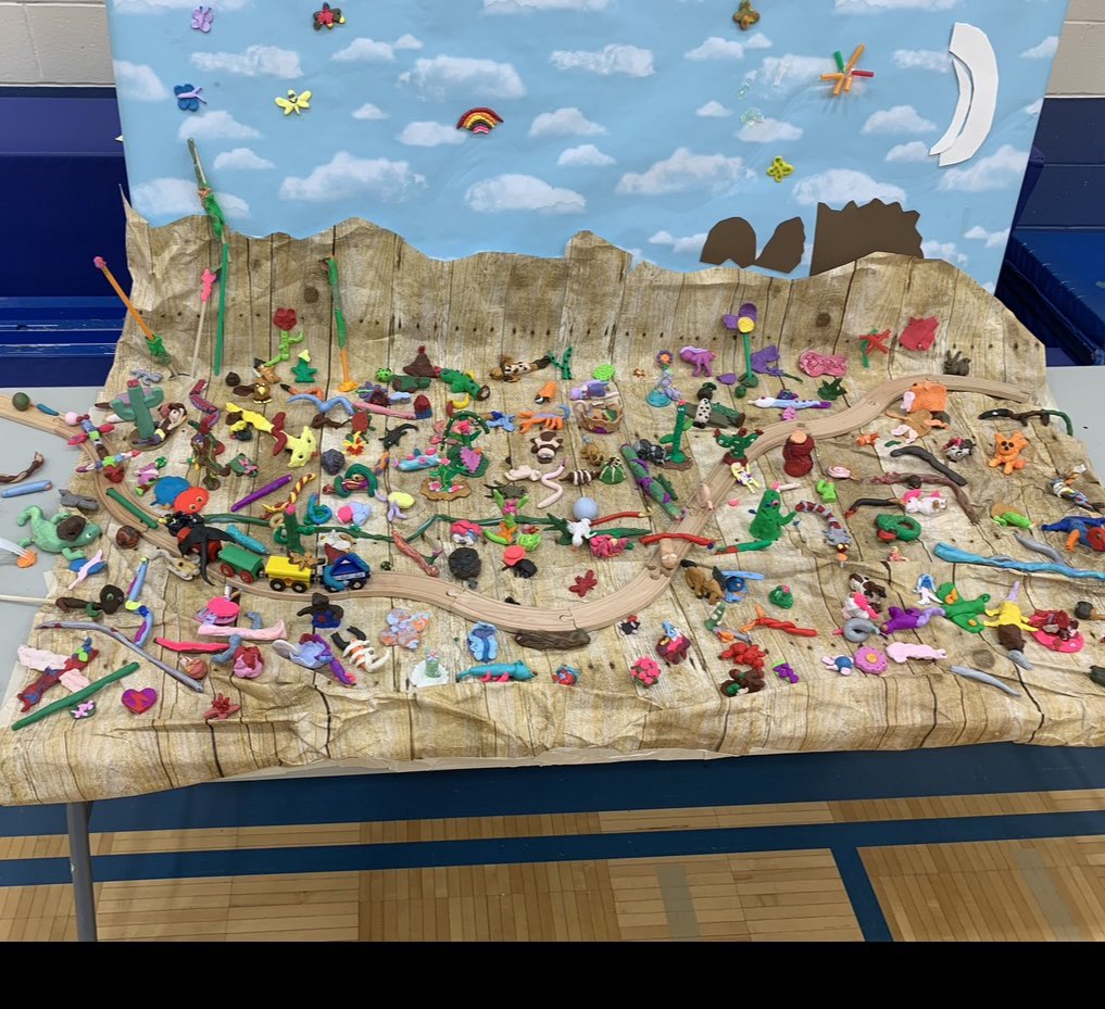 ClassroomWOWS's tweet photo. Hi, I’m Katie Feldmann, pursing my Master in Elementary Ed at Xavier University. I’ll give my students those same special “Wow!” moments I had as a kid, shaping who they become for years to come. Here’re some awesome “Wow!” moments I’ve helped create through the Arts. #xuedchat https://t.co/TPzx92p9kn
