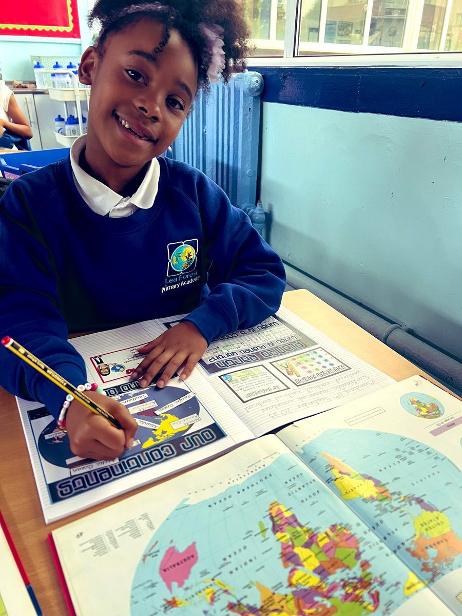 #LFP2BS enjoyed locating the continents of the world in their Geography lesson this afternoon 🌎 🗺️ 🩵💙 @AETAcademies @lea_forest_aet @LFP_DHT_MrW @LFP_Dep @mrsrmurad @lea_forest_curr @BirminghamEdu @SFE_Tweets @EYPPC_GA @_bally_s