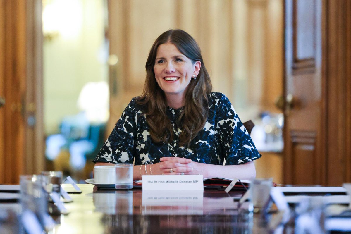 Rt Hon Michelle Donelan tweet media