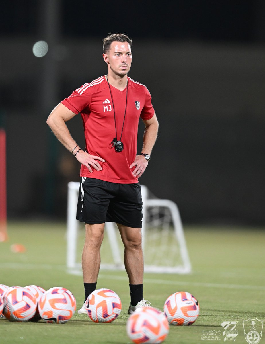 ALAHLI_FC's tweet photo. عودة للعمل بكل قوة وتركيز 💪🏻 https://t.co/fD98MJDvtm