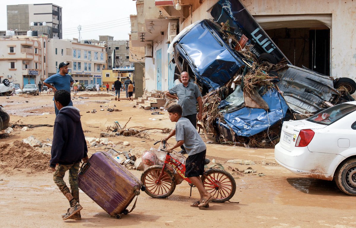 UnicefLibya's tweet photo. The aftermath of #StormDaniel in #easternLibya is profound. Dozens of thousands of people lost their lives, reported missing, and facing internal displacement. UNICEF Libya is mobilizing life-saving supplies w/deep commitment to support health, education & psychosocial services https://t.co/0LomdXKnVT