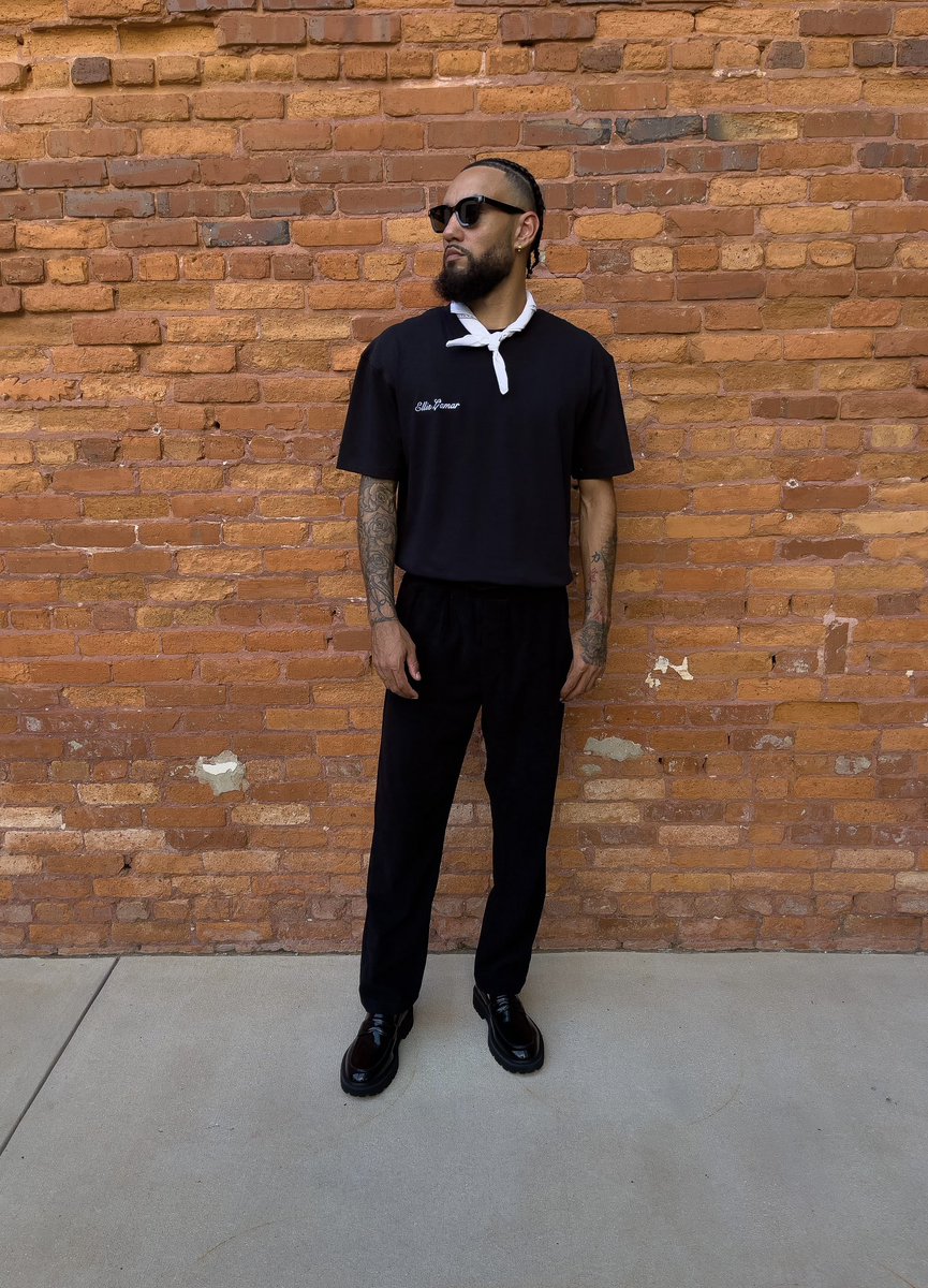 Ittssrell's tweet photo. Ellis L’amar Est. Oversized Tees 

Pre-Order (Sept. 29th, 2023)

@ellislamarclo (Instagram) https://t.co/KEzaIPHoJF