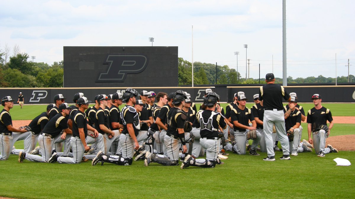 .@Lambert_Cal &amp; @Parkerd03 are among the 7⃣ #Boilermakers set to take the ⚾️ for Tuesday's 3:45pm Open Scrimmage at Alexander. #BoilerUp #FallBall 

Scrimmage Schedule: purduesports.com/sports/basebal…