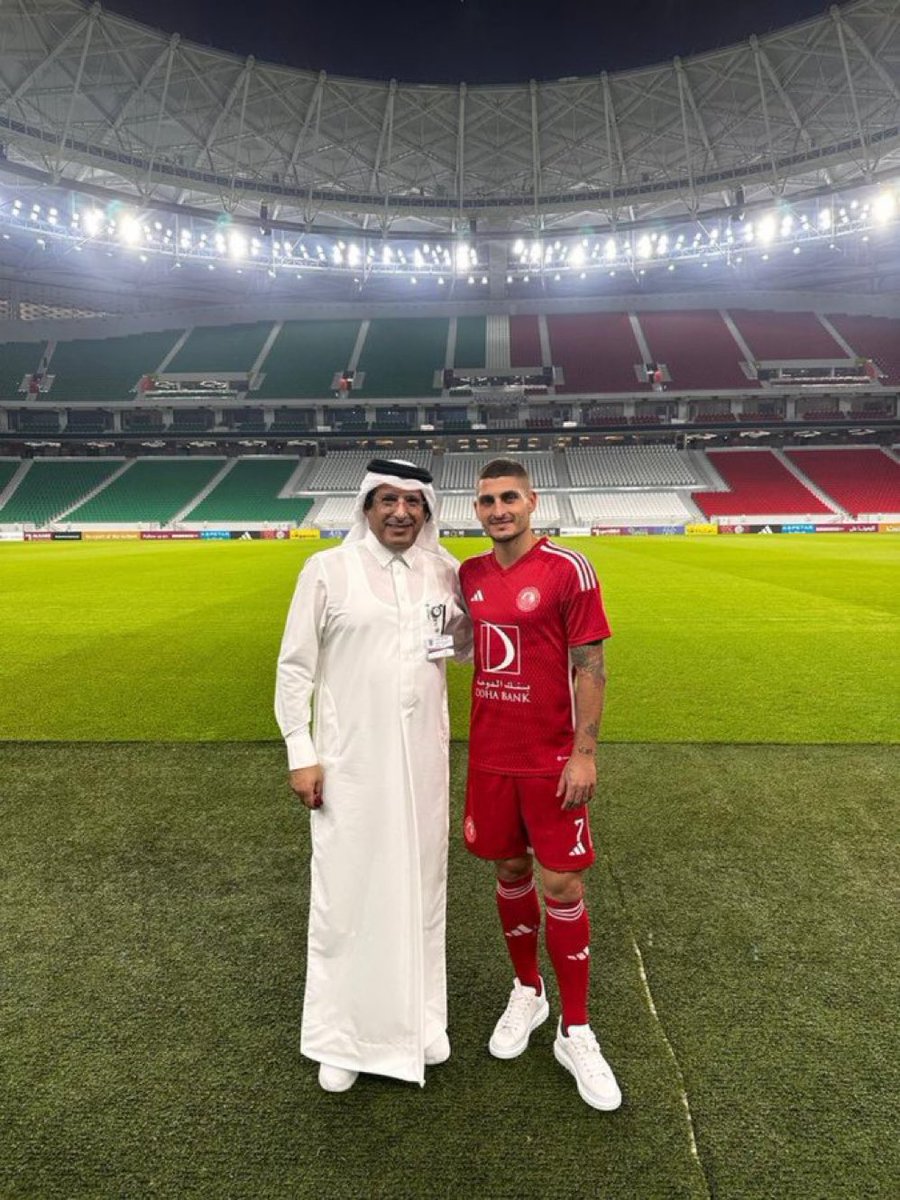 ActuFoot_'s tweet photo. Marco Verratti sous ses nouvelles couleurs. 🇶🇦

📸 @FabrizioRomano / @DRMOHDALSA3DI https://t.co/8FwuhWxUoo