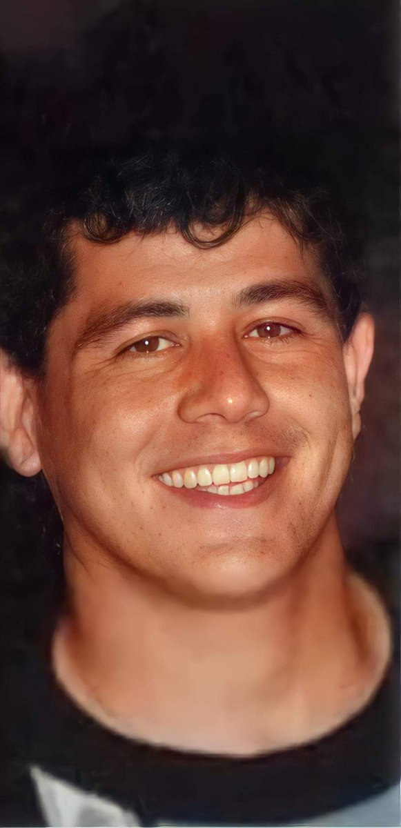 Un día como hoy Jochy hubiera cumplido 60 años. Felicidades donde quiera que estés Amiguito, hermano del alma!