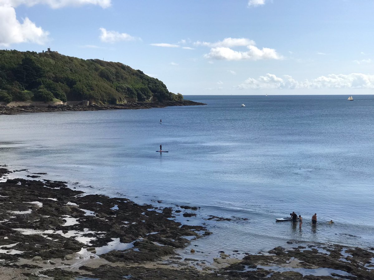 BlueWaters_H0L's tweet photo. A walk around the coastline at Falmouth today #summerinseptember #cornwall https://t.co/jxJAcxbzdq
