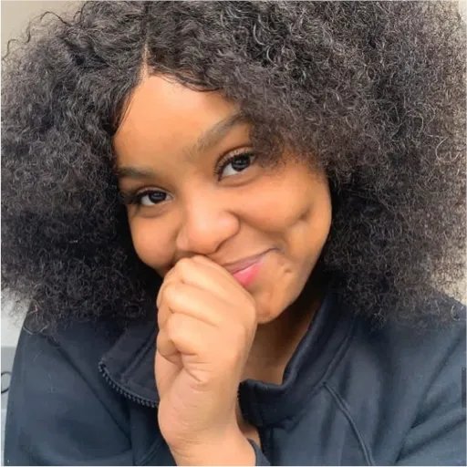 spatGOLD's tweet photo. A wonderful beautiful girlfriend https://t.co/ZkAzhu1nlL