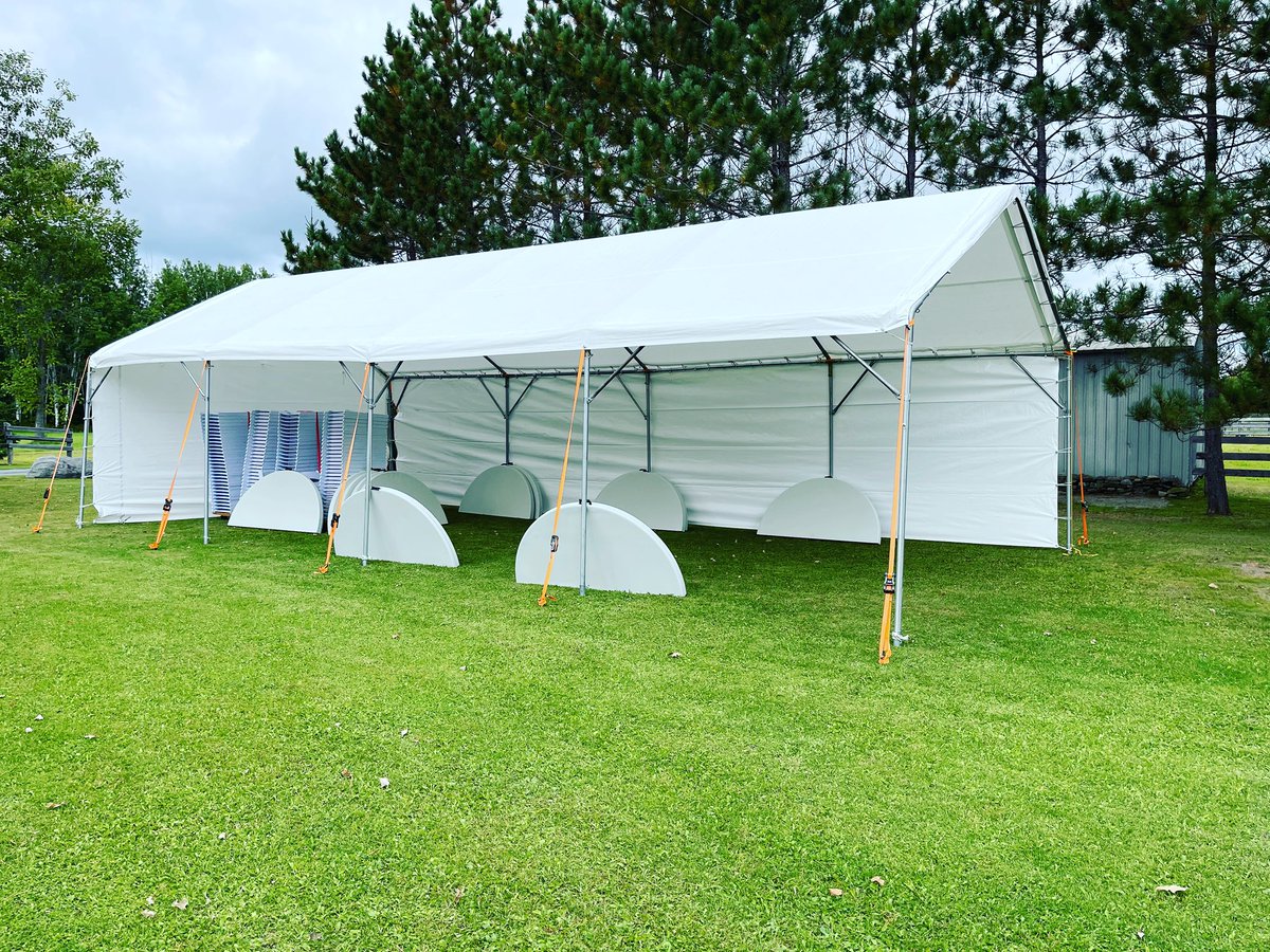 mjinteractive17's tweet photo. White resin collapsible chairs, 6ft diameter collapsible tables and 20x40 frame tent ready for a back yard party this weekend in Devlin country 👍🏻

#weddingrentals #partyrentals #eventrentals https://t.co/VwZAr8zho9
