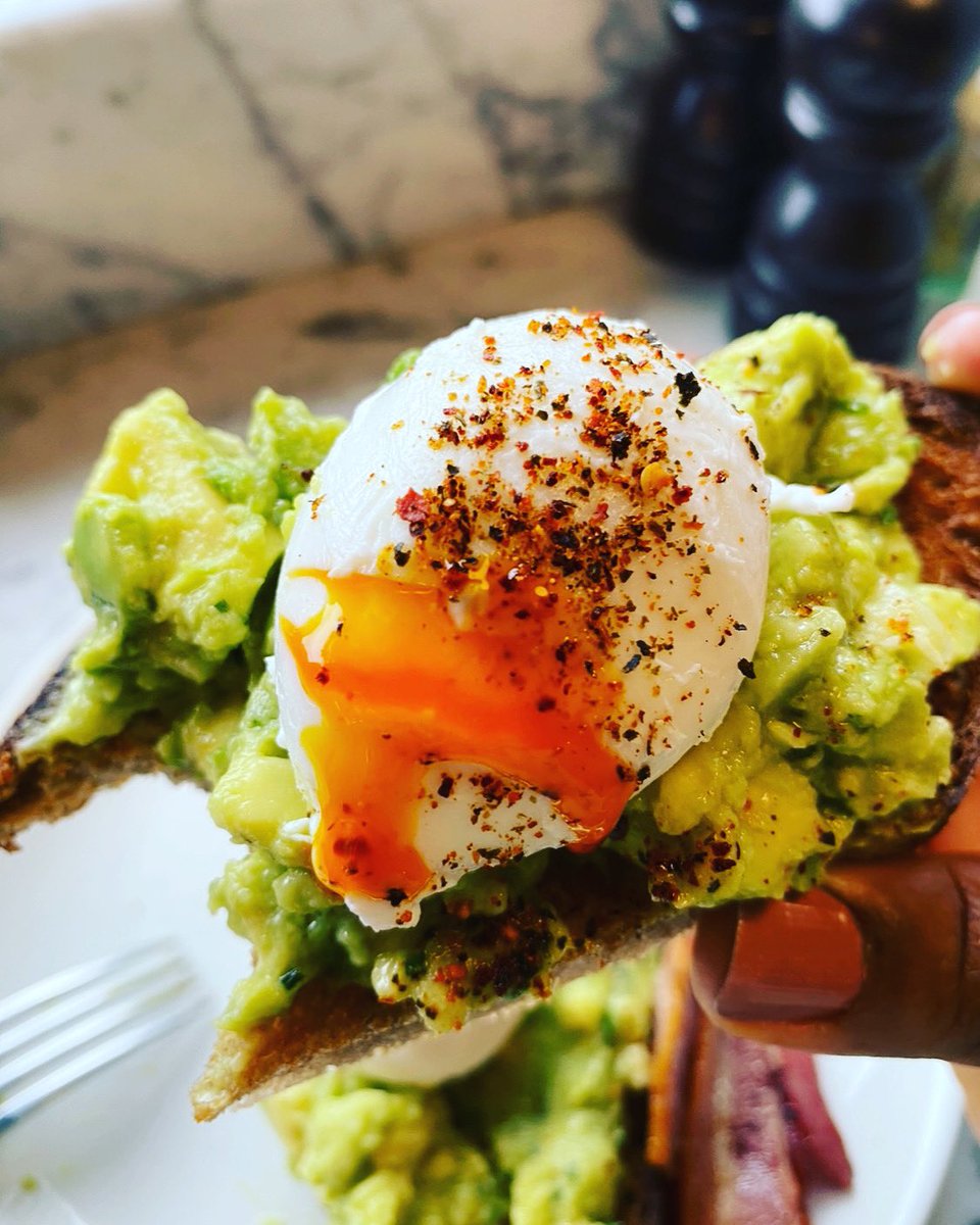 SmearedApron's tweet image. Muffin tops! The way this poached egg on avocado toast is coming thru 🙌🏾😋!! #imlovinit

#poached #eggs #toast #smearedapron #dontcrowdme #foodie