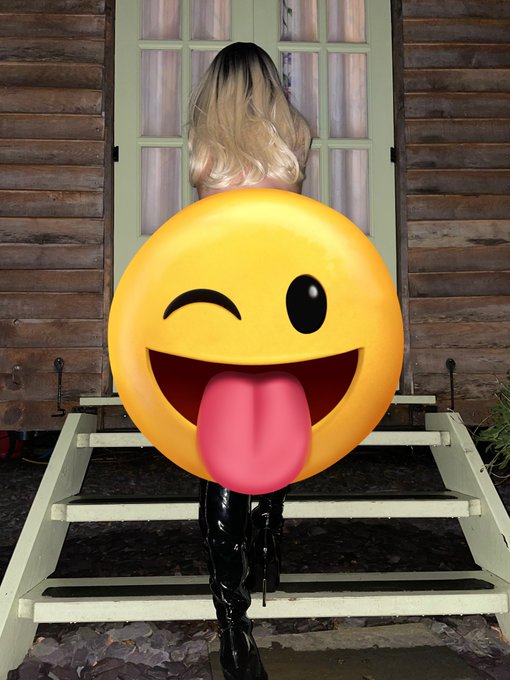 Get to know the naughtier me in 🔗 below!! 👀 https://t.co/1tEQ03X1mD<a href="/tag/lovehoney"class="tags"><span>#lovehoney</span></a>