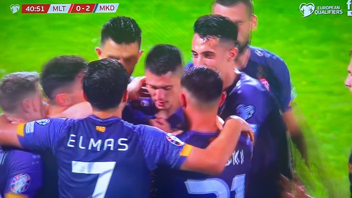 MacedonianFoot_'s tweet photo. 40β GOOOAALLLLLLL!
JOVAN MANEV SCORES HIS FIRST MACEDONIA GOAL.
JUST THE START OF HIS LONG INTERNATIONAL CAREER.
π²πΉ 0-2 π²π° #MLTMKD https://t.co/GFId8l6zPn