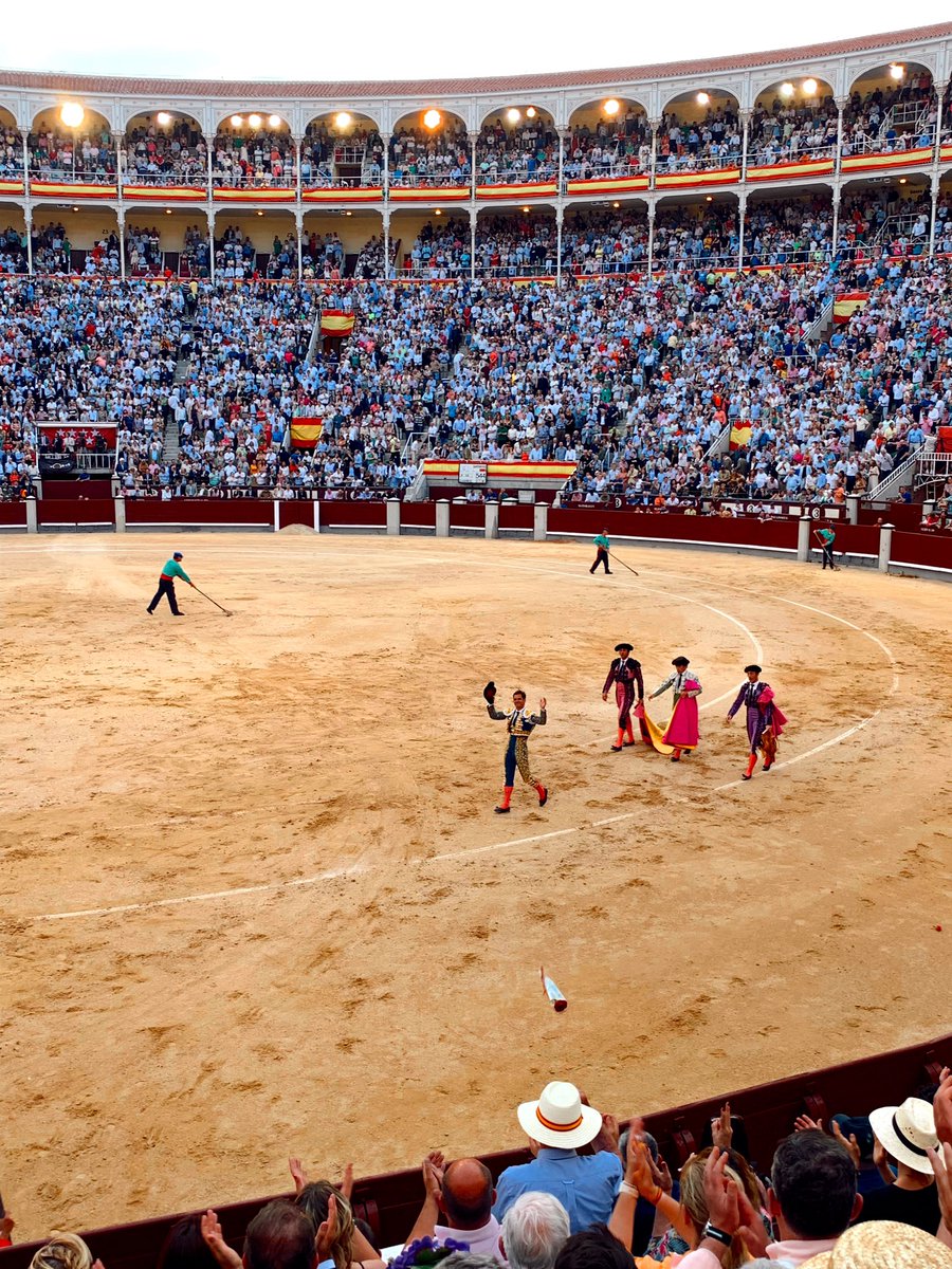 marinadgarciaa's tweet photo. voy siempre que puedo y mucho menos de lo que me gustaría ir https://t.co/5nAdpPsvWq