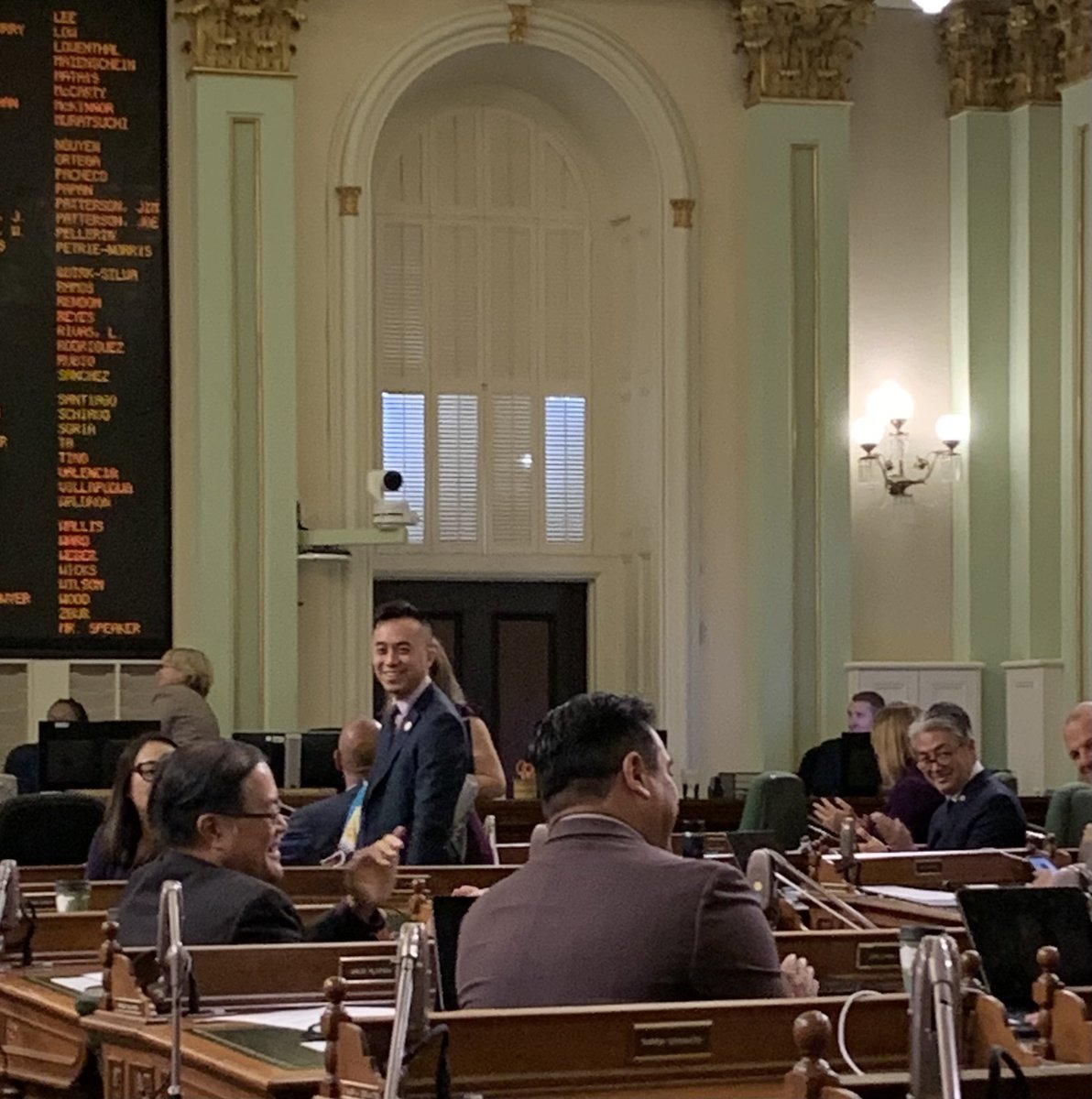 For the first time since the 1950s, light is now shining through the east Assembly Chamber window. For nearly 70 years, the window had been walled off as part of the #CALeg Annex.
