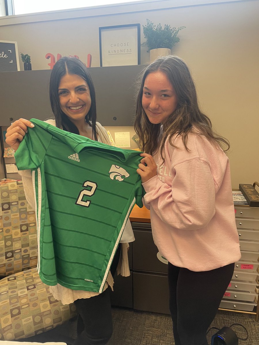 mayfieldgsoc's tweet photo. JERSEY DAY | A proud Mayfield tradition: today our players gave their jerseys to staff members who have made a difference in their lives, to be worn or represented throughout the school day. 

Come support your Wildcats as we open up WRC competition at home at 7PM vs North 🟢⚽️ https://t.co/v9GpEmGWBH