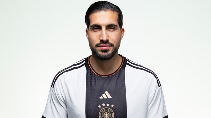 Du weißt die deutsche Passquote sinkt, sobald dieser Mann den Ball berührt #GERFRA